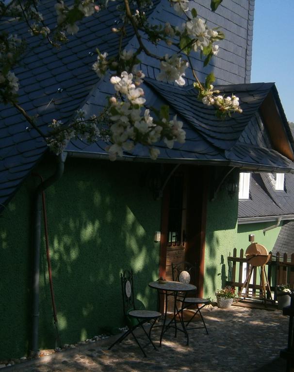 Ferienhaus Schneiders Kröv الغرفة الصورة