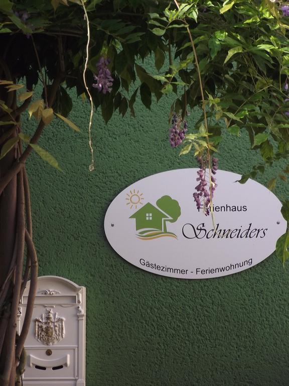 Ferienhaus Schneiders Kröv المظهر الخارجي الصورة